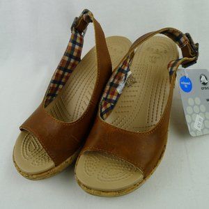 Ladies Crocs Brown Leather Wedge Sandals Size 6